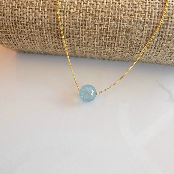 Labradorite Necklace Minimalist Crystal Gemstone Floating March Birthstone - Picture 3 of 5